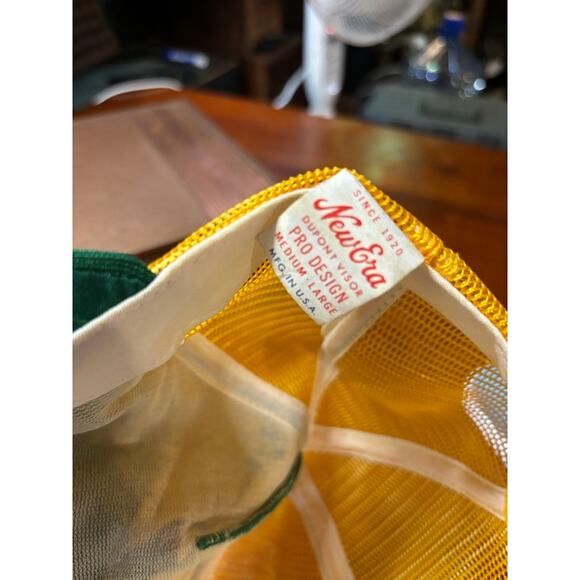 vintage snapback New Era hat D & G Machine green and yellow trucker dad cap - Picture 6 of 6